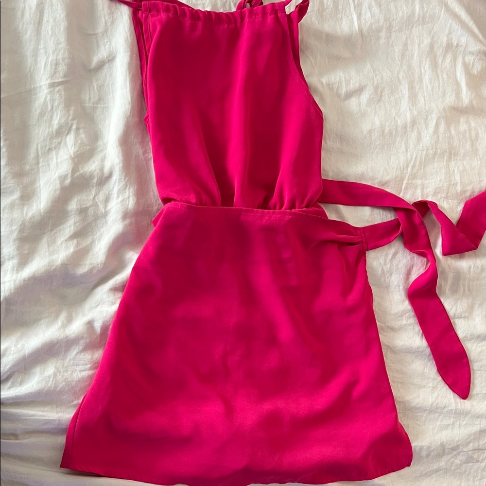 Elegant Pink Sleeveless Dress